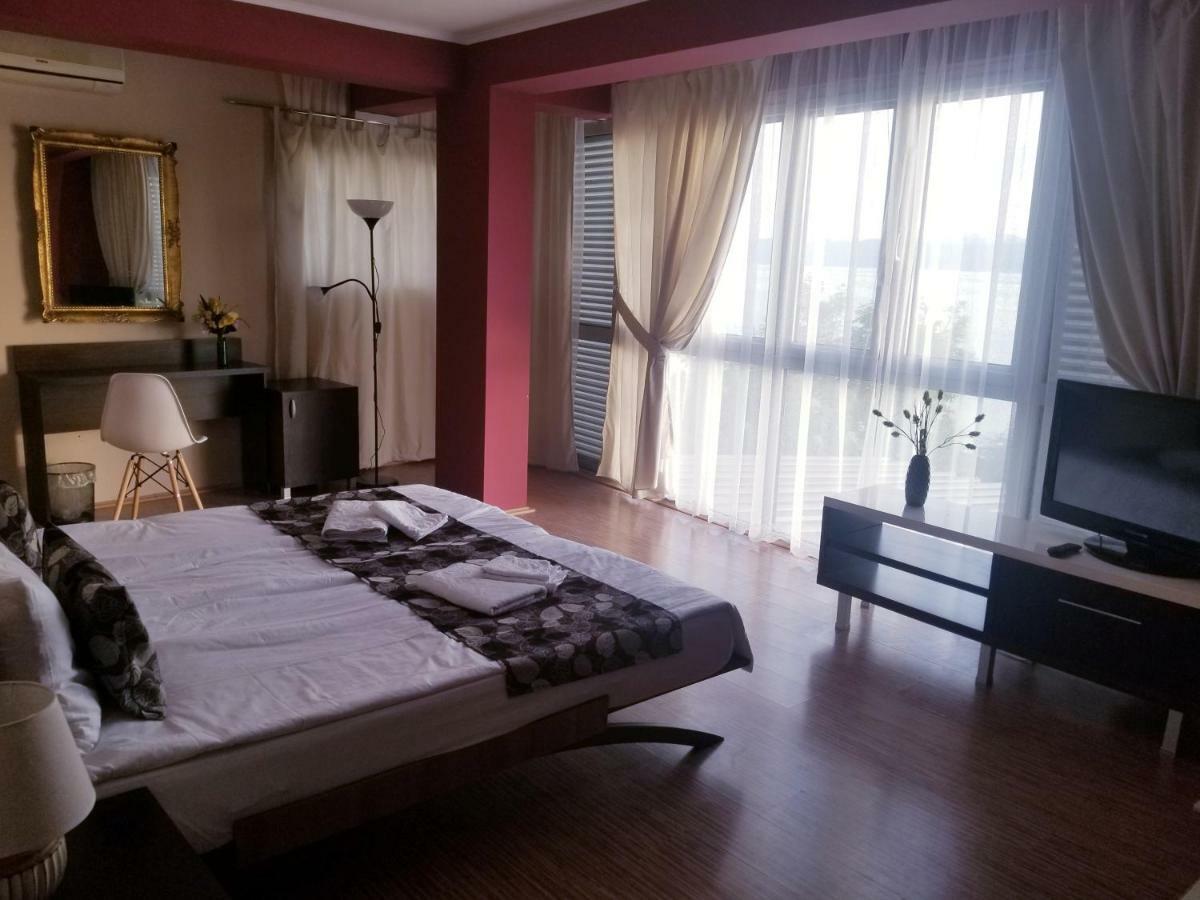 Vila Ineks Ohrid Hotell Exteriör bild