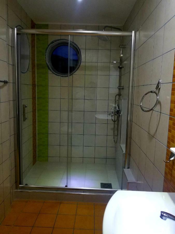 Vila Ineks Ohrid Hotell Exteriör bild